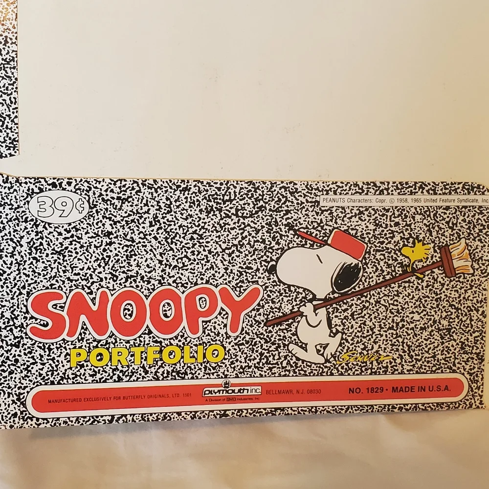 Snoopy Portfolio Fun Graphics Vtg 1966 Woodstock Motocross Skiing Made In USA